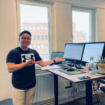 philip chung på sql systems kontor